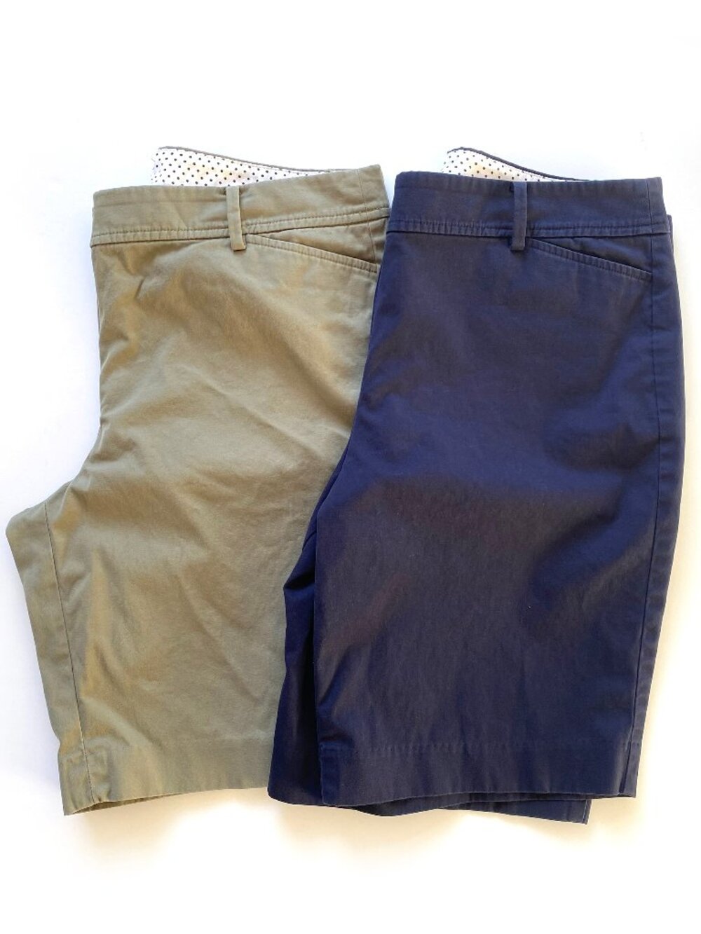 Talbots Lot of 2 Perfect Chino Shorts 9" Olive and Navy Size 10P